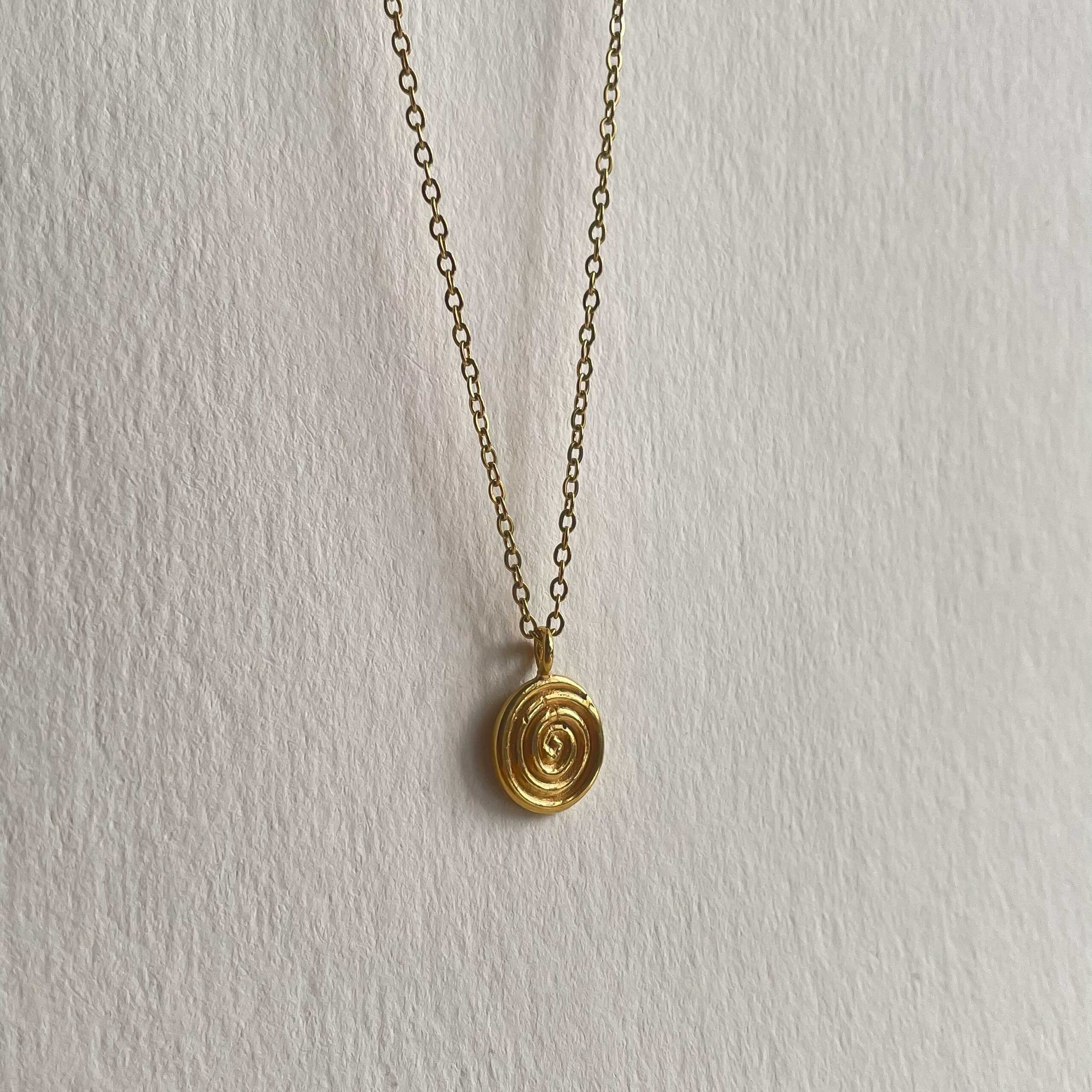 Mini Spiral necklace | Sunny Designs - Image 4