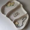 Ceramic handmade plate perfect for jewellery and snacks. χειροποίητο κεραμικό πιάτο με 3D λεμόνια για κοσμήματα και σνακς.