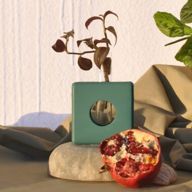 Veraman Square Vase  - Hoko