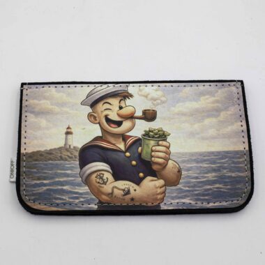 Δερμάτινη καπνοθήκη με σχέδιο Ποπάυ, ρετρό cartoon αισθητική, ανδρικό αξεσουάρ καπνιστή εμπνευσμένο από κλασικό χαρακτήρα κινουμένων σχεδίων Leather tobacco case with Popeye design, retro cartoon style, classic smoker accessory inspired by iconic comic character