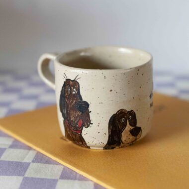 Handmade ceramic mug with Napoleon and Lafayette illustration and quote, beige speckled stoneware, medium size Χειροποίητη κεραμική κούπα με τον Napoleon και τον Lafayette και quote, μπεζ πηλός με σαμότ, μεσαίο μέγεθος