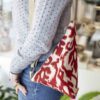 Handmade triangular shoulder bag with red vintage pattern GR: Χειροποίητο τριγωνικό τσαντάκι ώμου με κόκκινο αρχοντικό μοτίβο