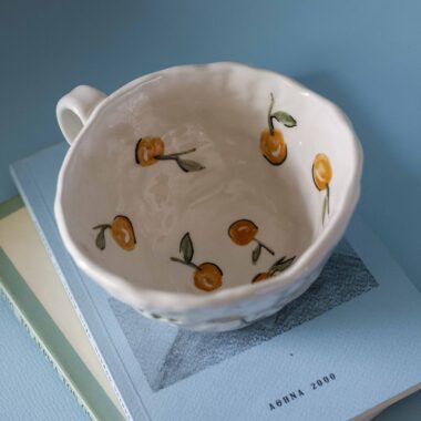 Alternative view of Give Less Fucks Mug with Oranges 370ml - Mugaki