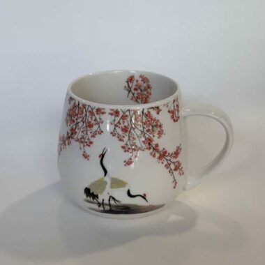 porcelain mug with cranes and cherry blossoms. Πορσελάνινη κούπα με γερανούς και άνθη κερασιάς