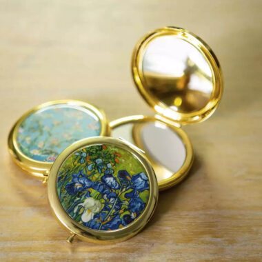 Καθρέφτης τσάντας 7 cm με το έργο του Vincent van Gogh «Ίριδες» – CARMANI