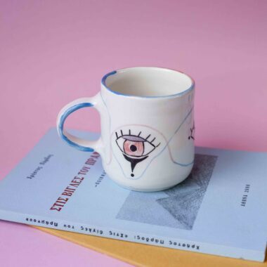 ceramic handmade mug with eyes. χειροποίητη κεραμική κούπα με μάτια.