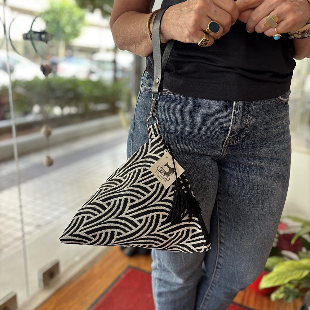 Ηandmade Black and White Triangle Bag - Panino - Image 2