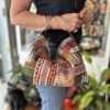 Χειροποίητο τσαντάκι Πάνινο με tribal μοτίβο και δύο μεταλλικούς κρίκους.