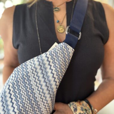 Alternative view of Ηandmade Blue Curly Striped Shoulder Bag - Panino
